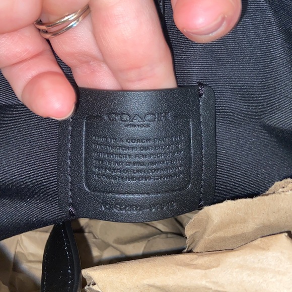 Coach purse - Picture 7 of 8